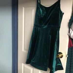 Party dress glitter green cute